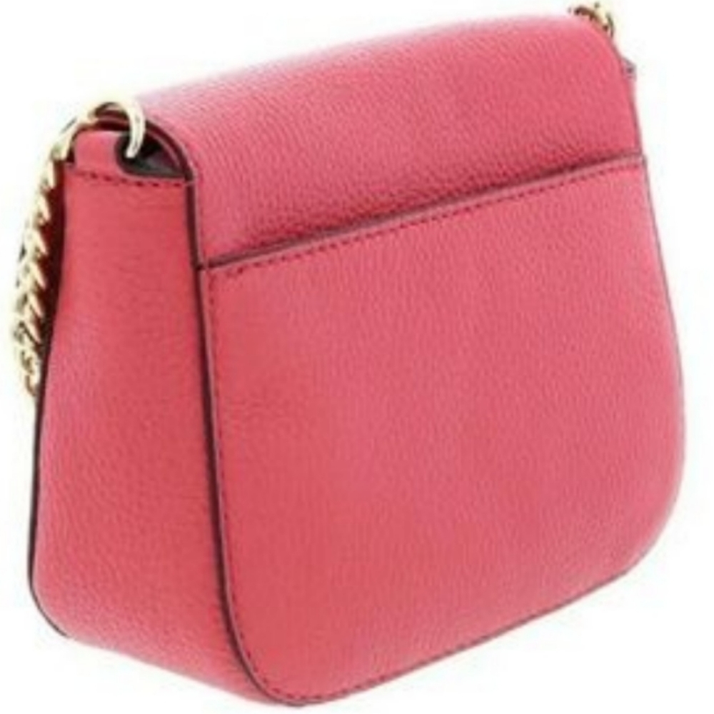 Michael Kors Women Fulton Pebbled Flap Crossbody - Picture 2 of 6